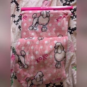 💖 NWOT Betseyville Throw Blanket